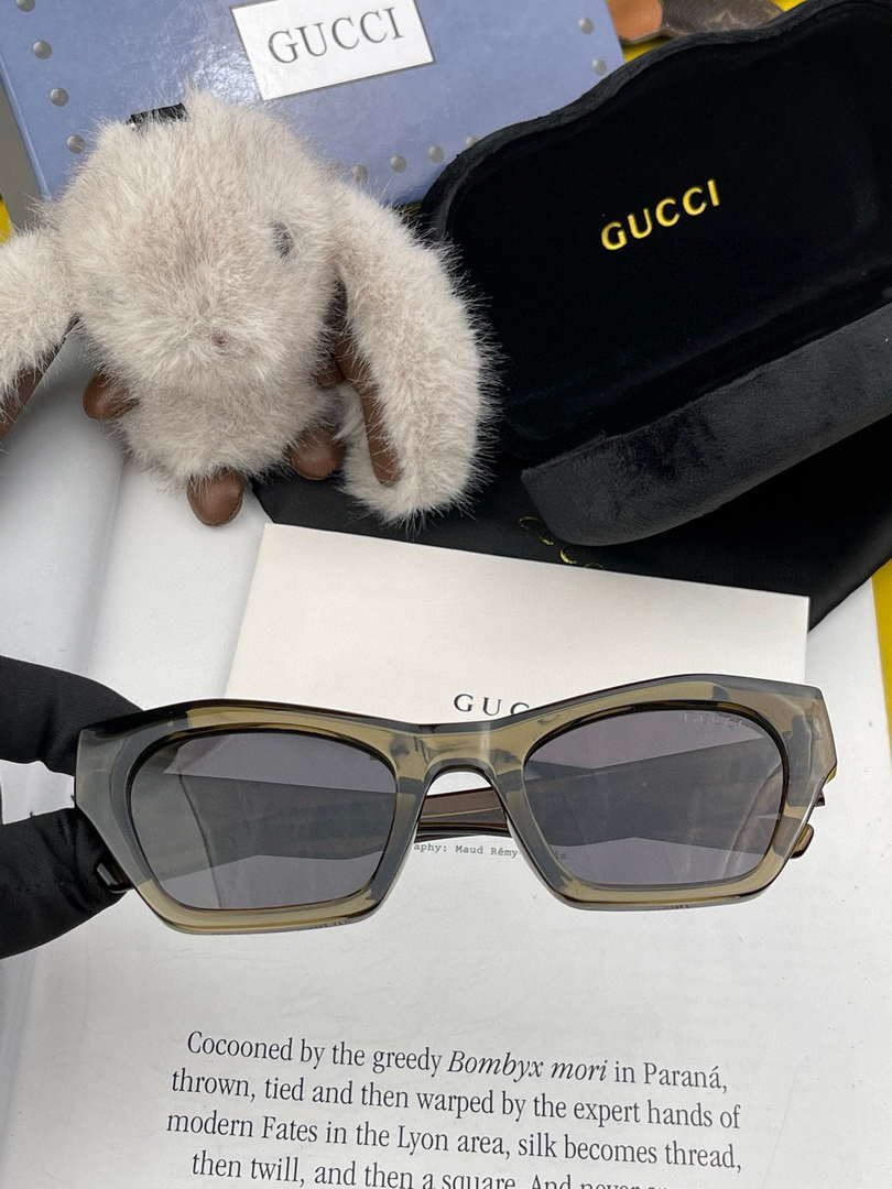 Gucci G952 Sunglasses Luxury Fashion Show Sunglasses G991465