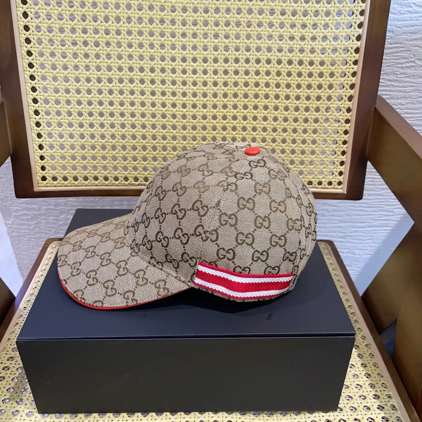 Gucci GG canvas baseball hat with Web 200035 Beige