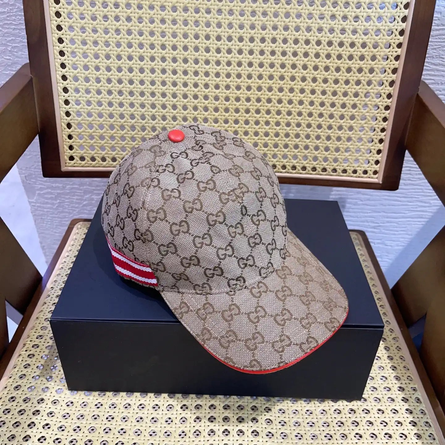 Gucci GG canvas baseball hat with Web 200035 Beige