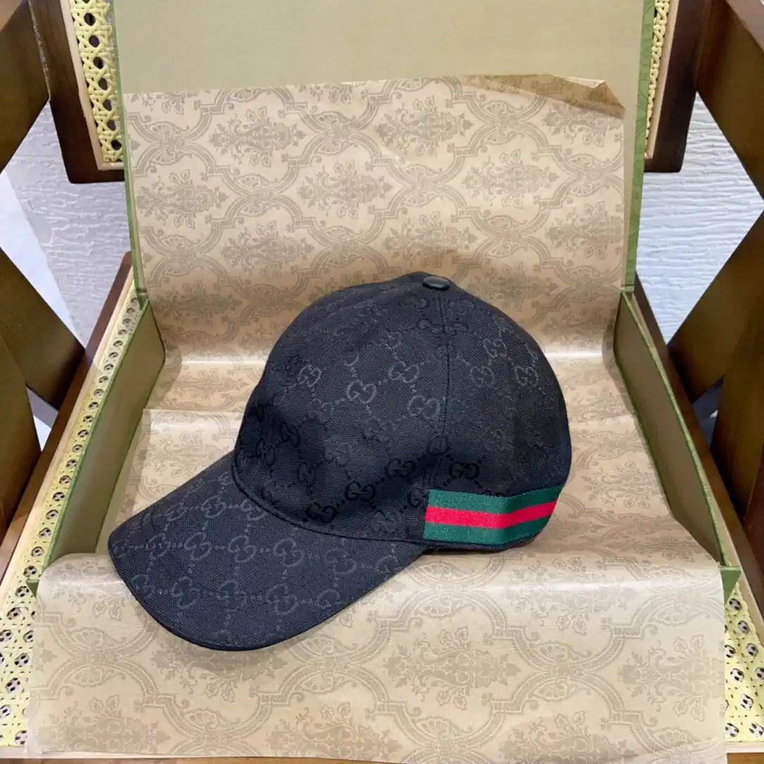 Gucci GG canvas baseball hat with Web 200035
