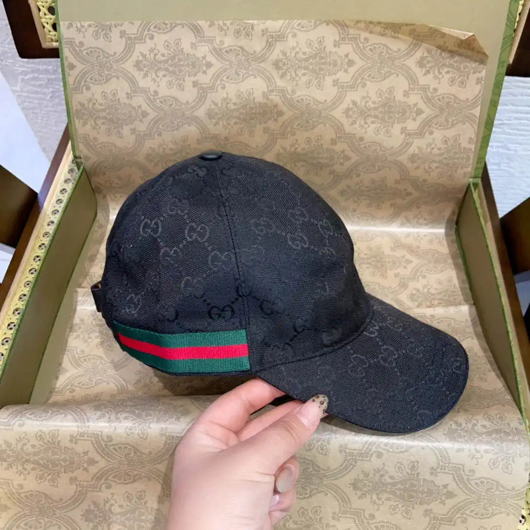 Gucci GG canvas baseball hat with Web 200035