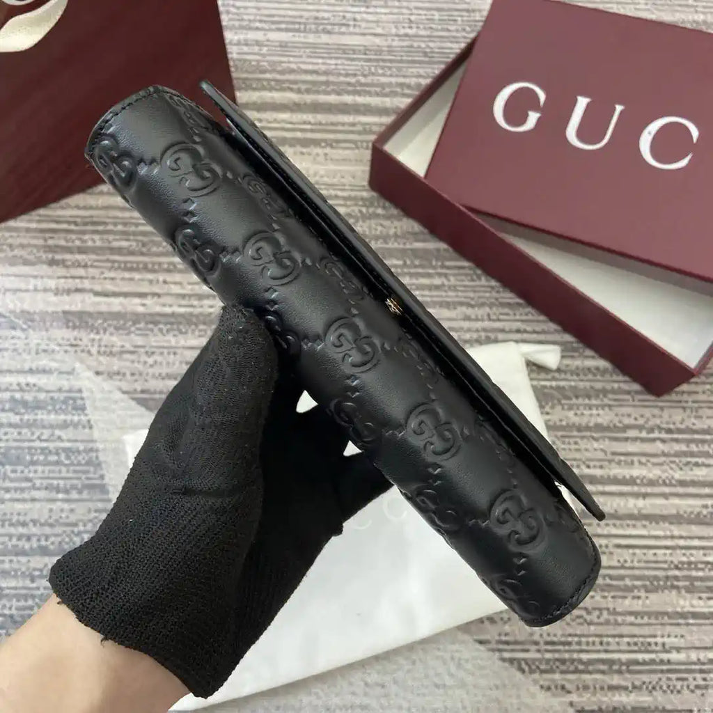 Gucci GG Emblem continental wallet 847210 Black