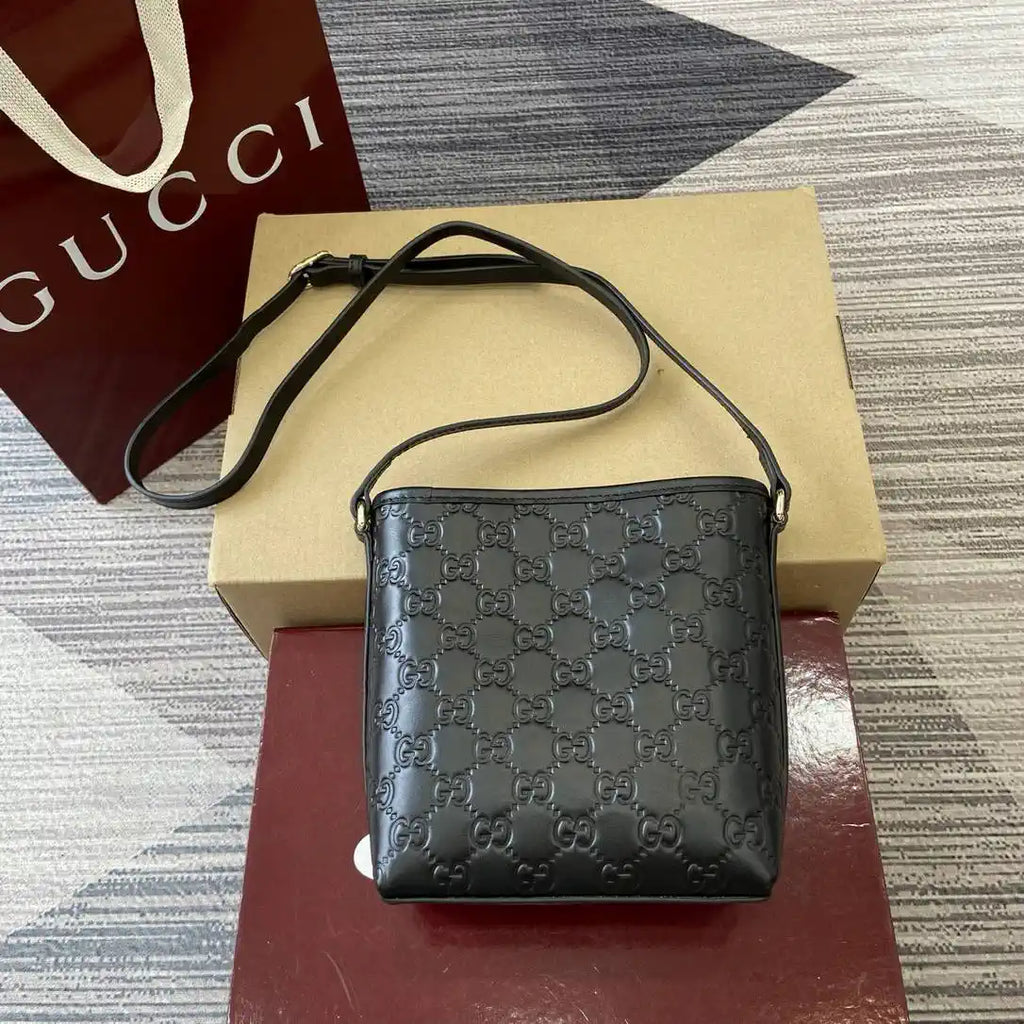 Gucci GG Emblem nano bucket bag 847090 Black