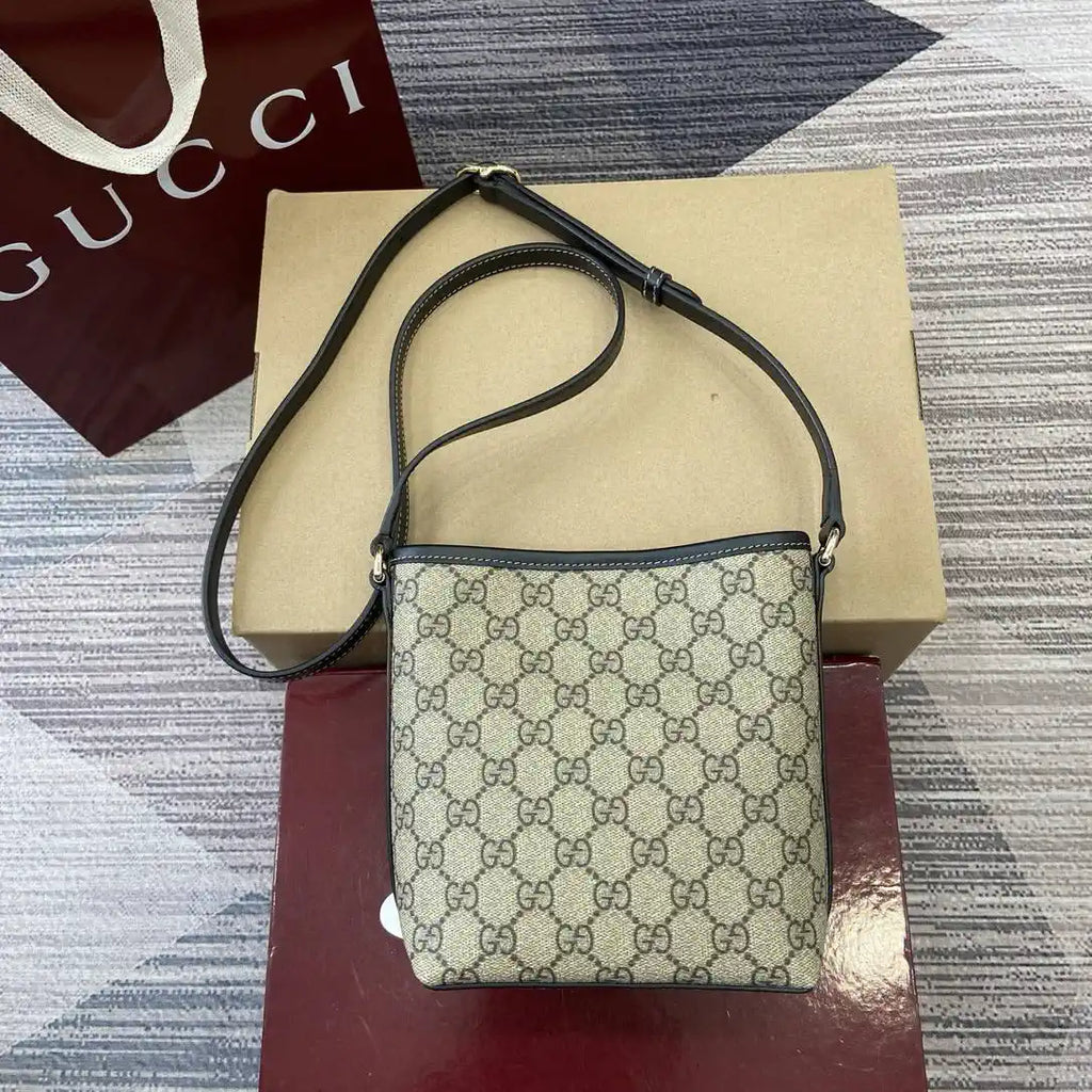 Gucci GG Emblem nano bucket bag 847090 Beige & Black