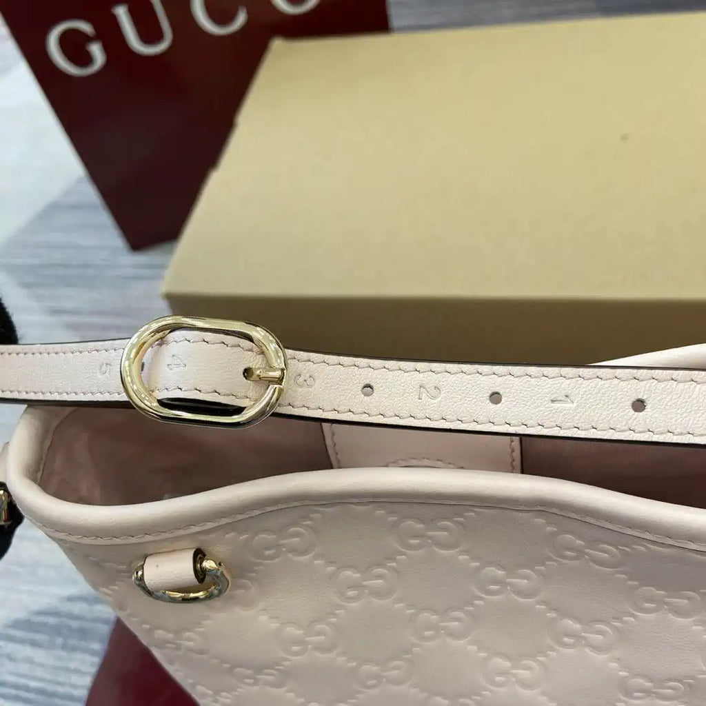 Gucci GG Emblem nano bucket bag 847090 Light Pink GG Leather