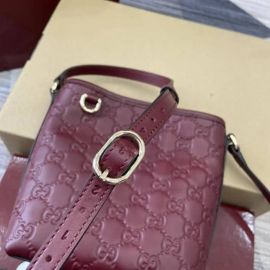 Gucci GG Emblem nano bucket bag 847090 Red