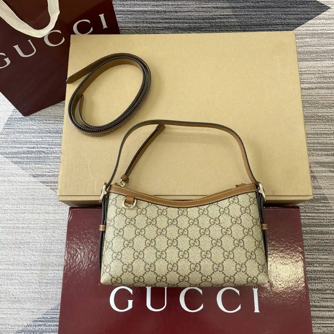Gucci GG Emblem small shoulder bag 847450 Beige & Brown
