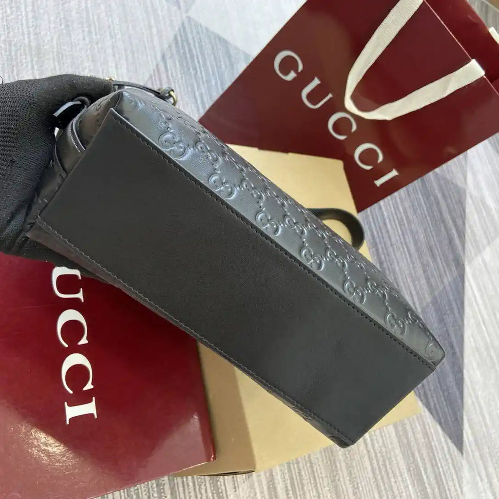 Gucci GG Emblem small shoulder bag 848881 Black