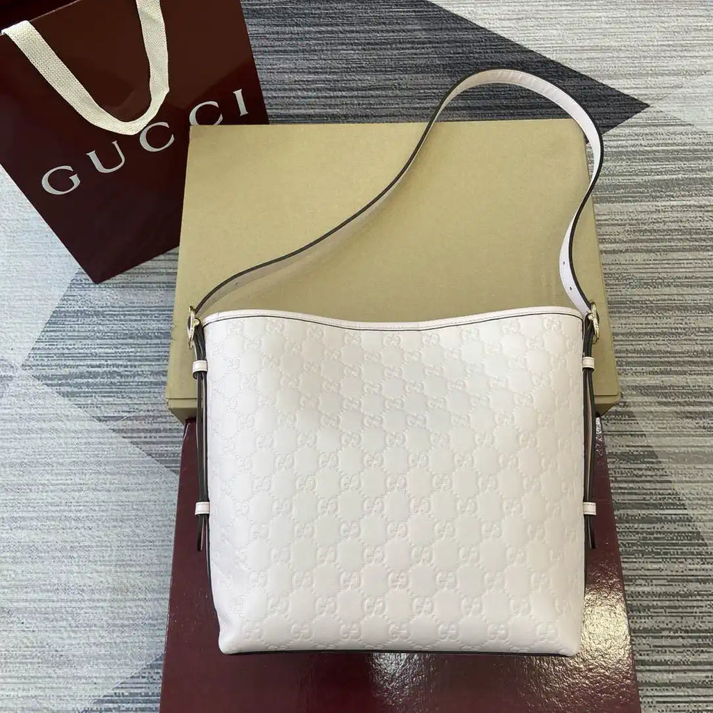 Gucci GG Emblem small shoulder bag 848881 Light Beige