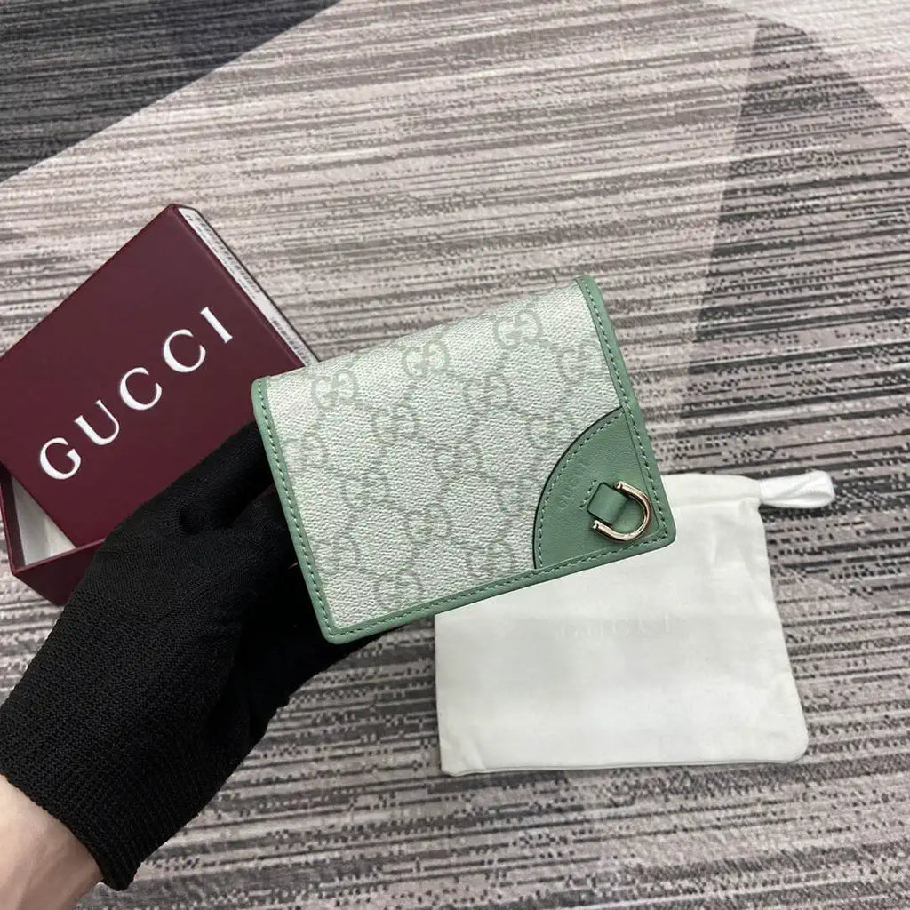 Gucci GG Emblem small wallet 820692 Green