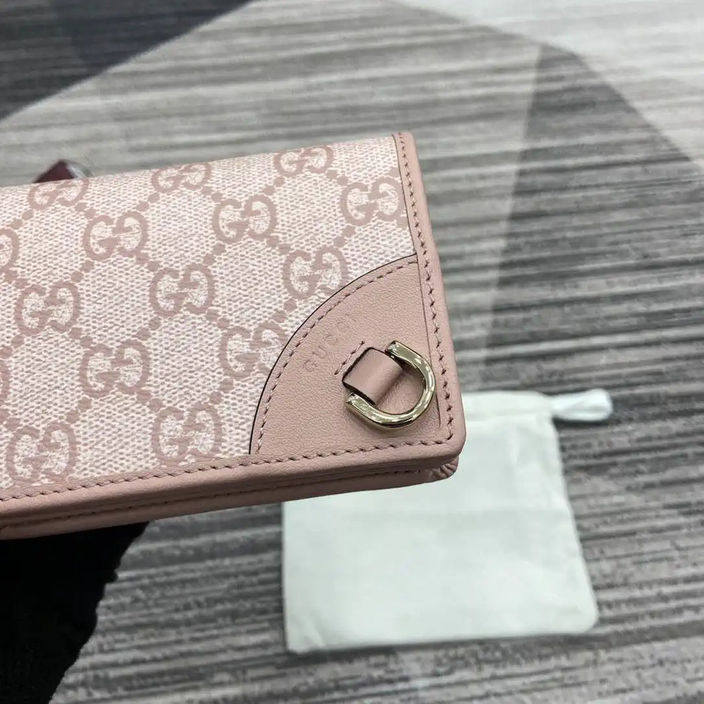Gucci GG Emblem small wallet 820692 Pink