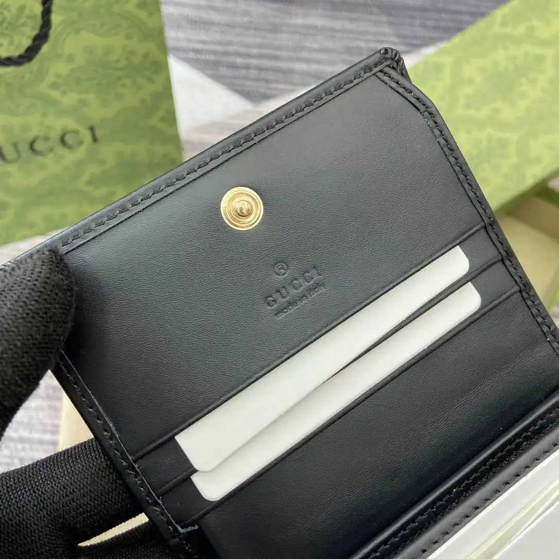 Gucci GG Emblem small wallet 820692 Beige & Black