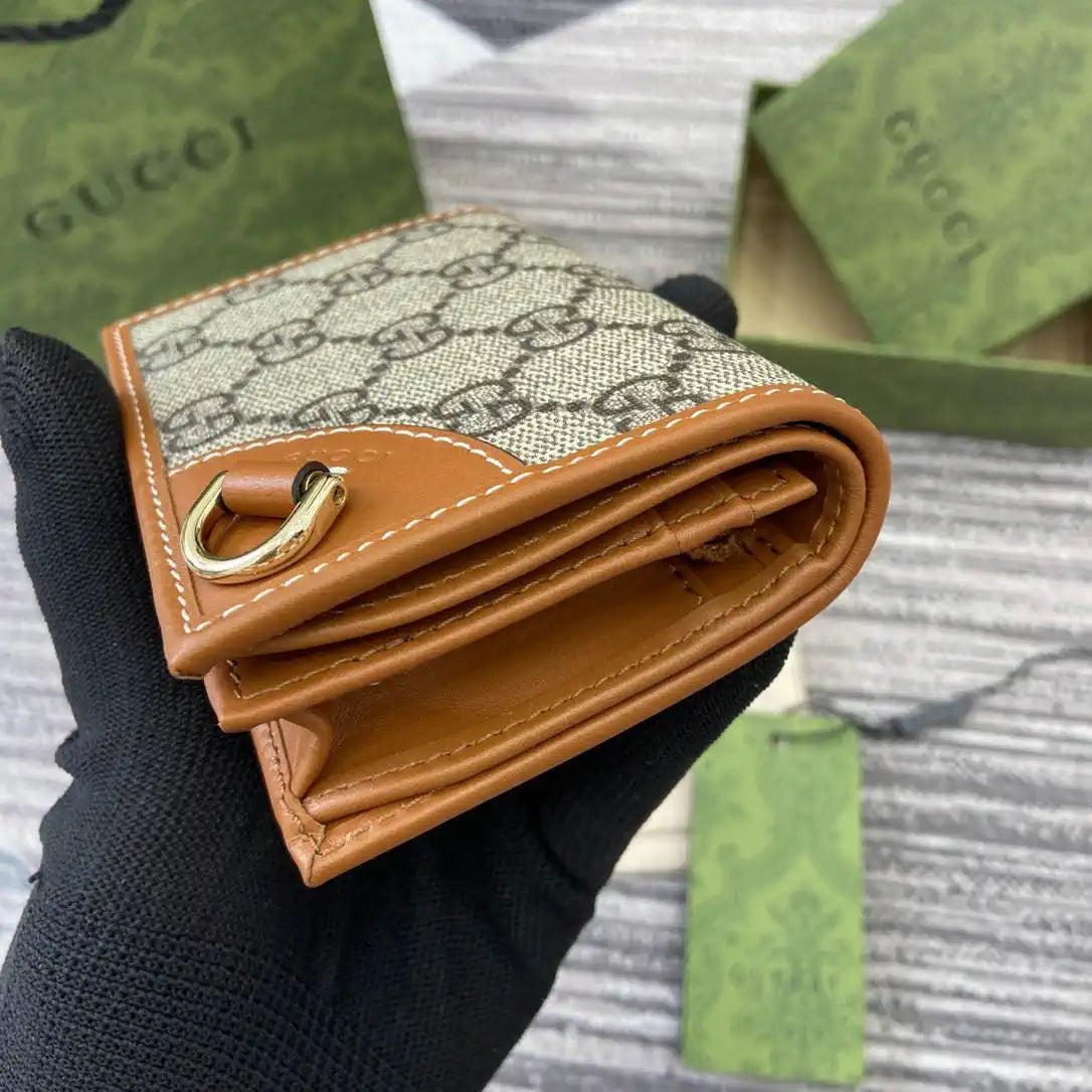 Gucci GG Emblem small wallet 820692 Beige & Brown