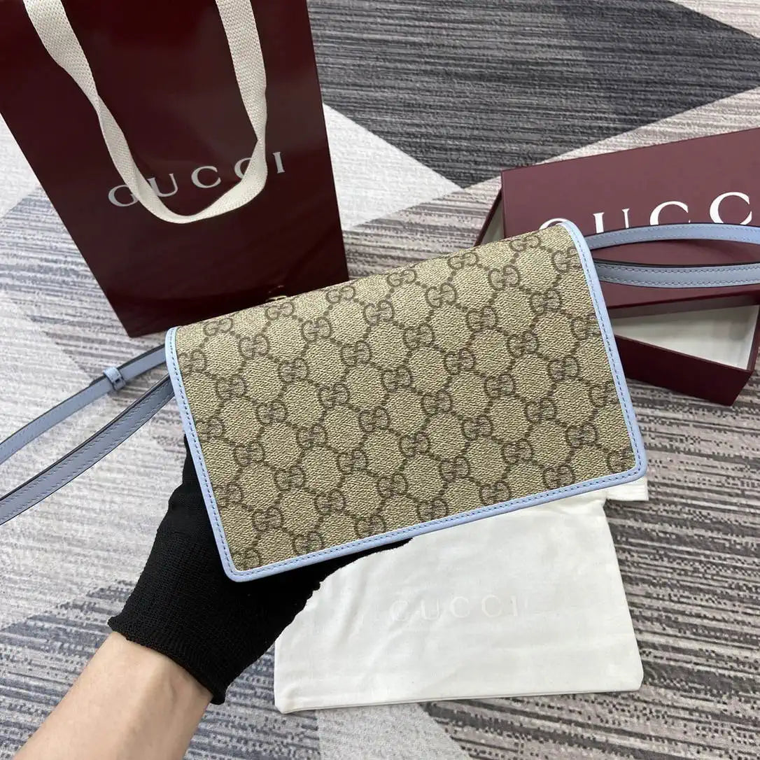 Gucci GG Emblem wallet with leather strap 820688 Biege & Blue