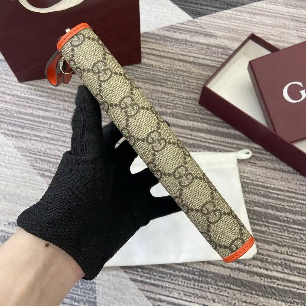 Gucci GG Emblem zip around wallet 819122 Biege & orange