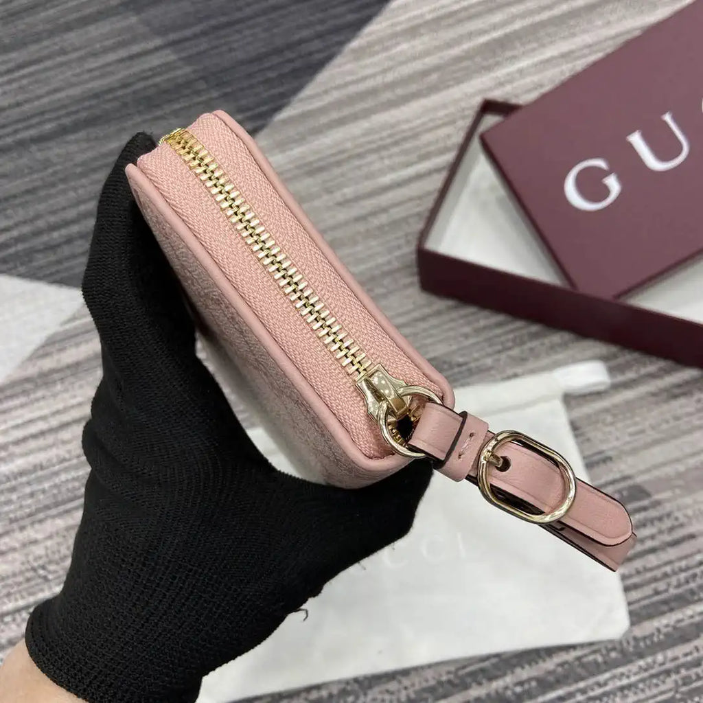 Gucci GG Emblem zip around wallet 819122 Pink