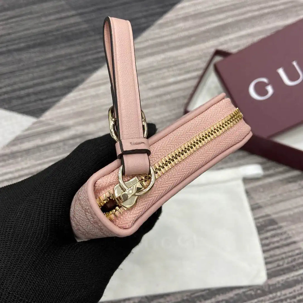 Gucci GG Emblem zip around wallet 819122 Pink