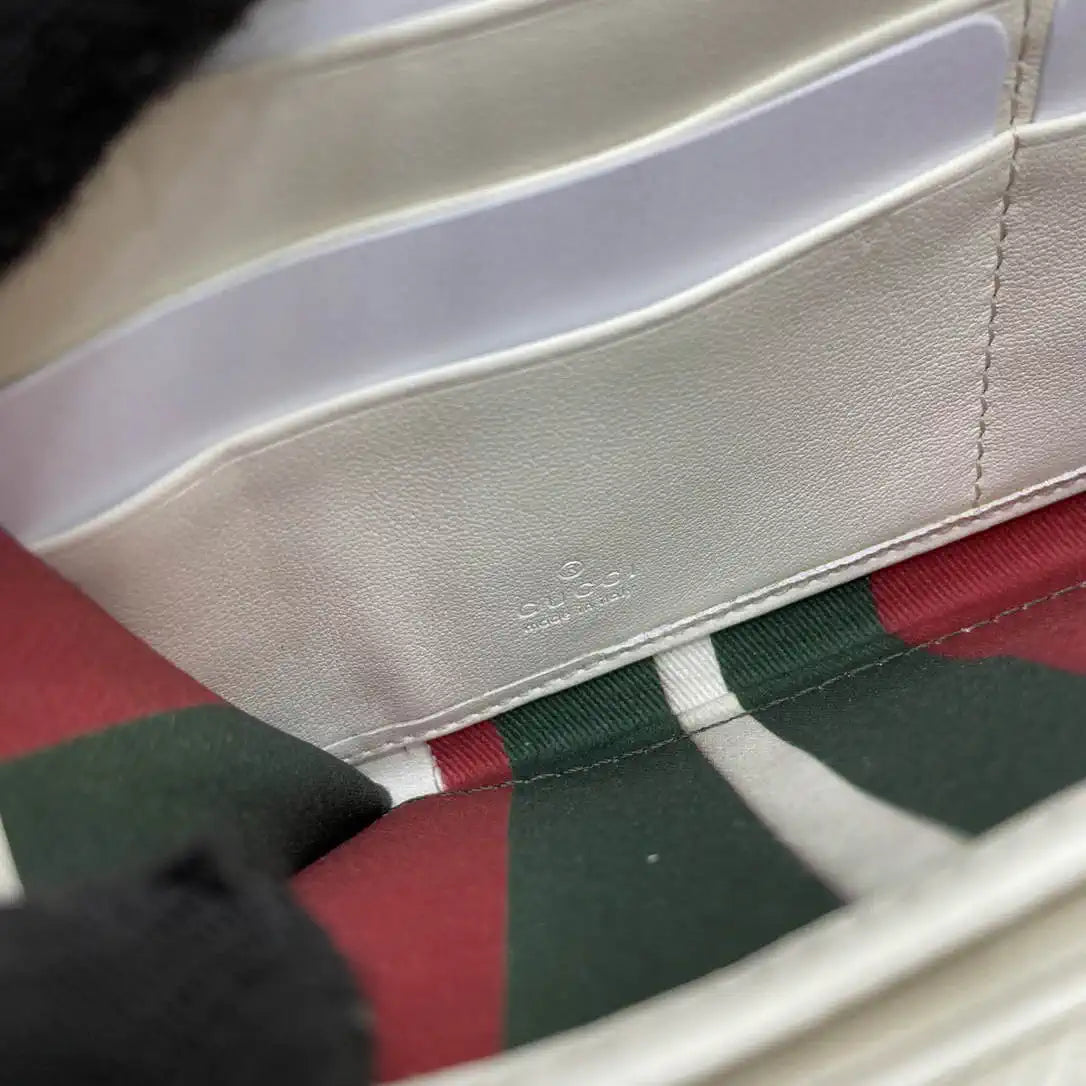 Gucci GG Emblem zip around wallet 819122 White