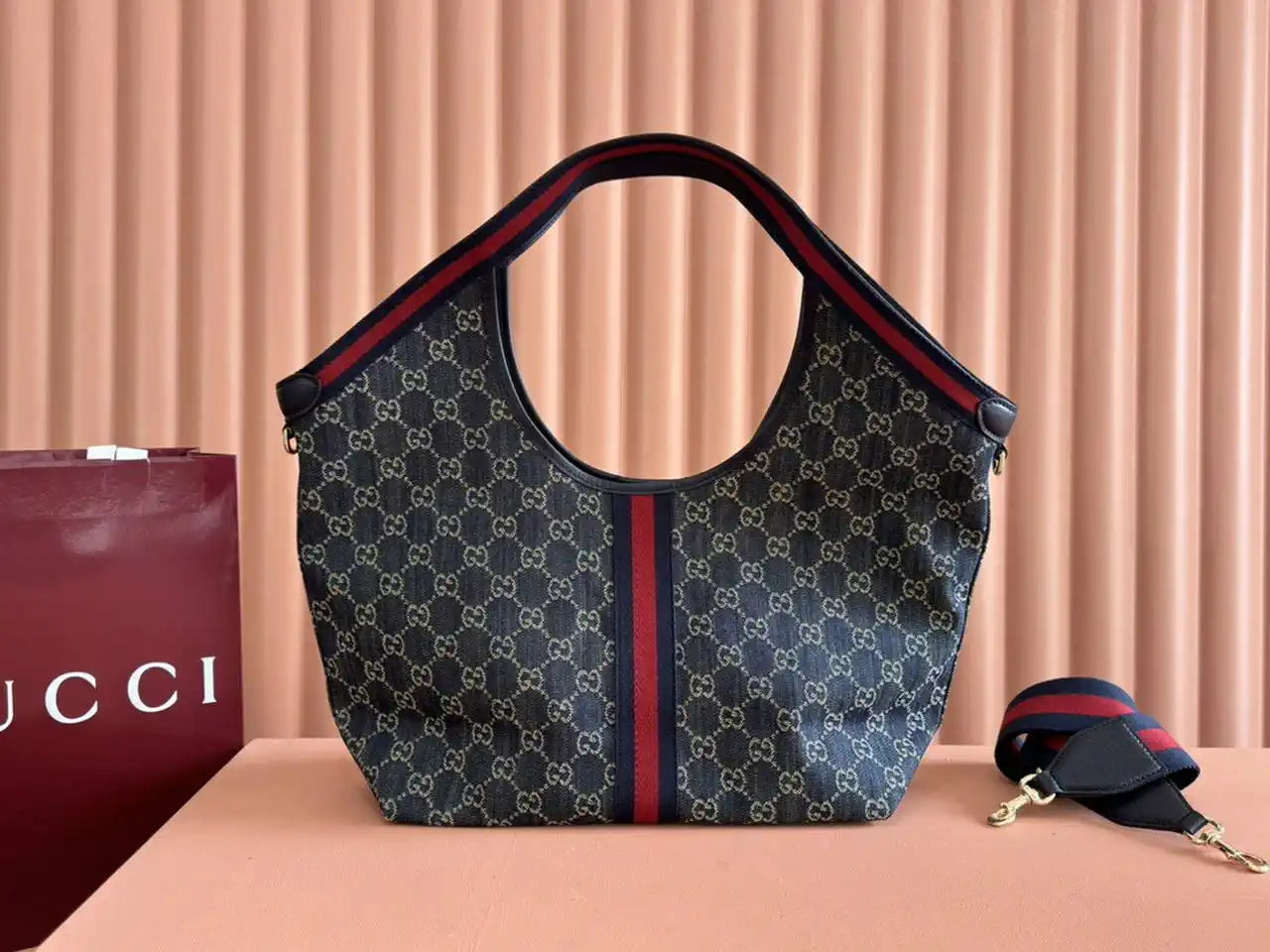 Gucci Giglio Large tote bag 853972 navy Blue