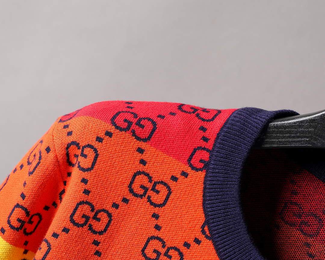 Gucci Men's Sweaters Designer Gucci Sweaters and Cardigans Clothing 36001