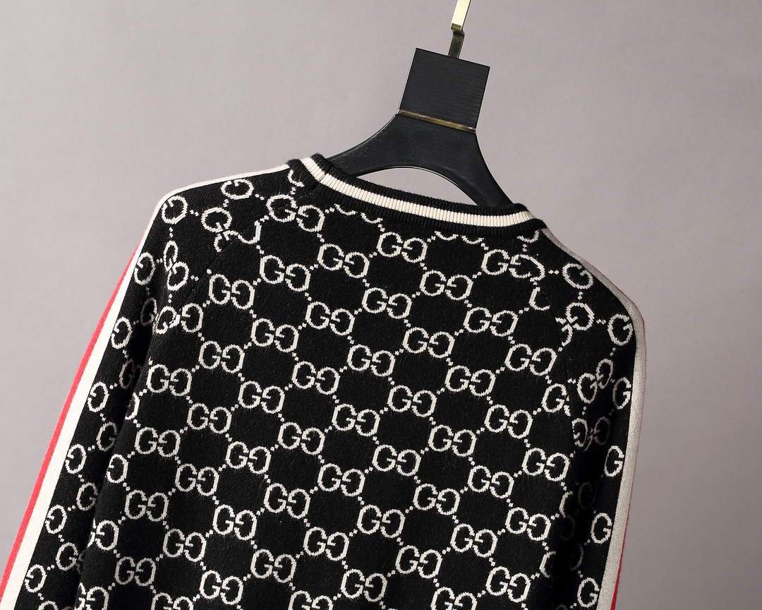 Gucci Men's Sweaters Designer Gucci Sweaters and Cardigans Clothing 36007