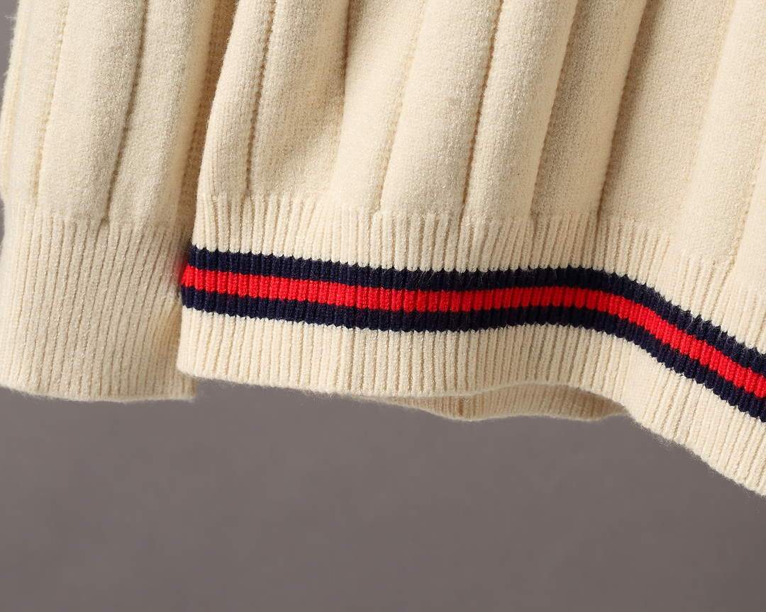 Gucci Men's Sweaters Designer Gucci Sweaters and Cardigans Clothing 36010 Black
