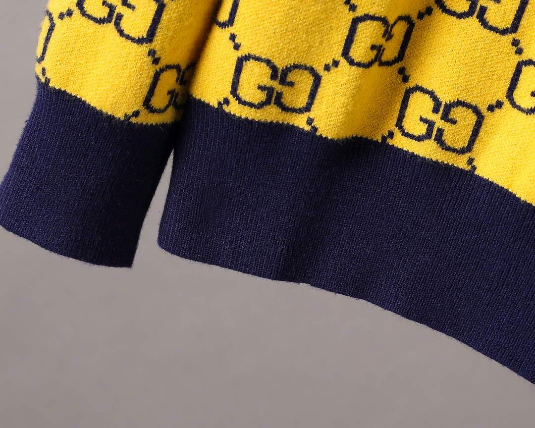 Gucci Men's Sweaters Designer Gucci Sweaters and Cardigans Clothing 36015