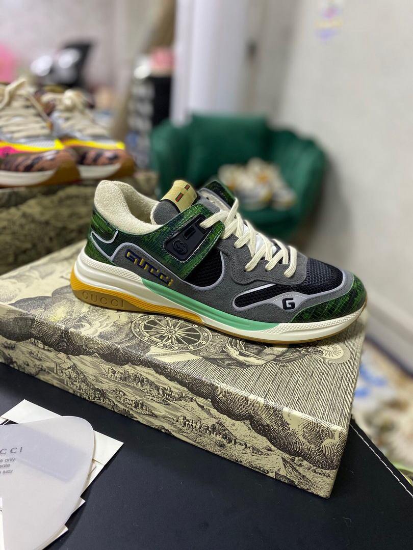 Gucci Men¡¯s Ultrapace R Leather Sneaker 81112 Green and Gray - luxibagsmall