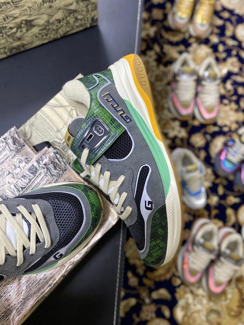 Gucci Men¡¯s Ultrapace R Leather Sneaker 81112 Green and Gray - luxibagsmall