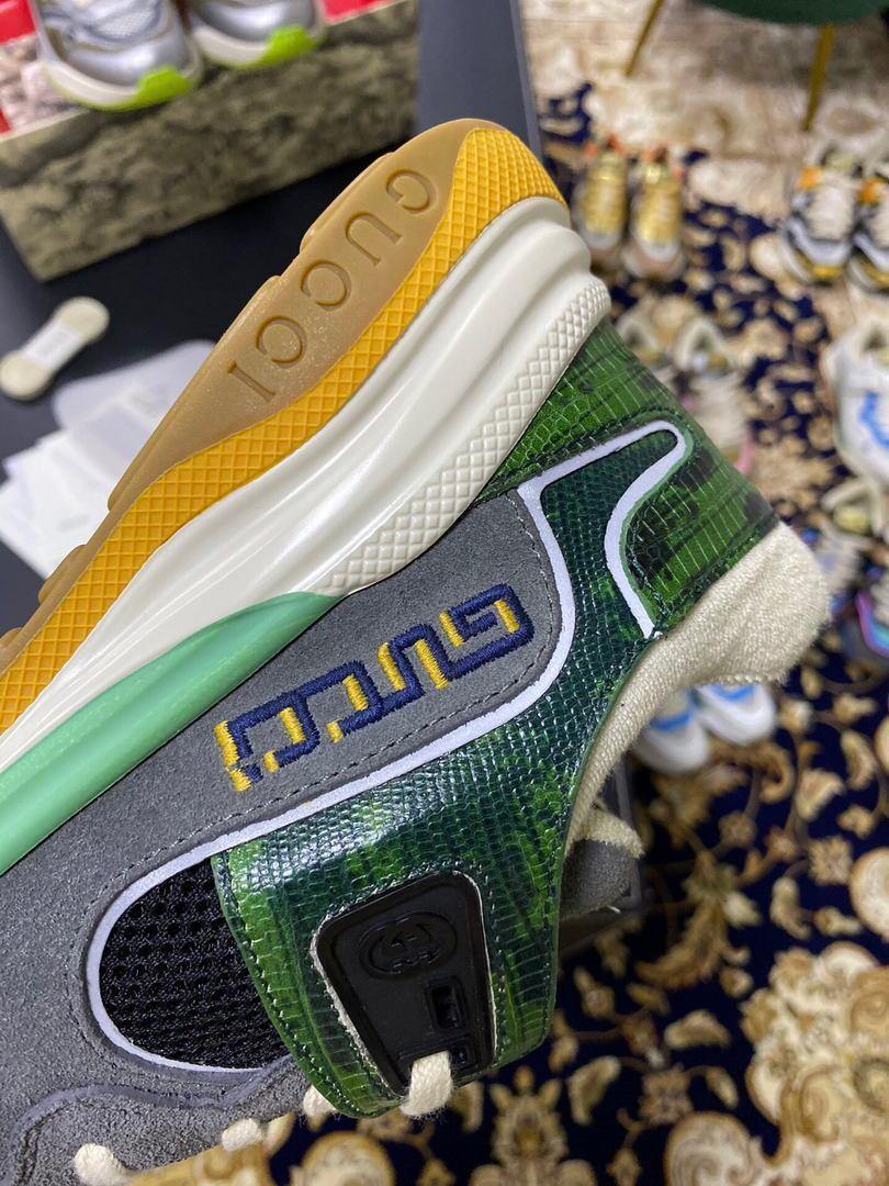 Gucci Men¡¯s Ultrapace R Leather Sneaker 81112 Green and Gray - luxibagsmall