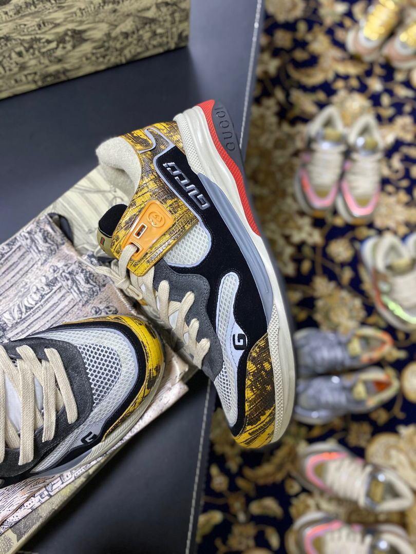 Gucci Men¡¯s Ultrapace R Leather Sneaker 81112 Yellow and Black - luxibagsmall