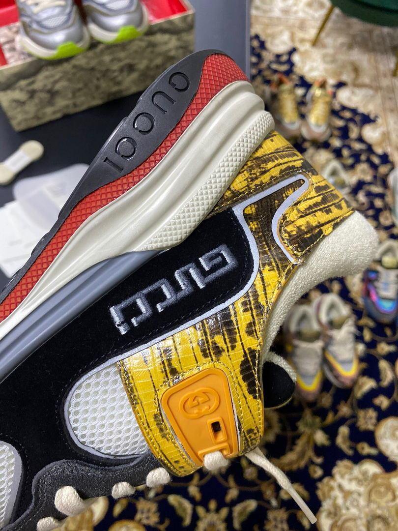 Gucci Men¡¯s Ultrapace R Leather Sneaker 81112 Yellow and Black - luxibagsmall