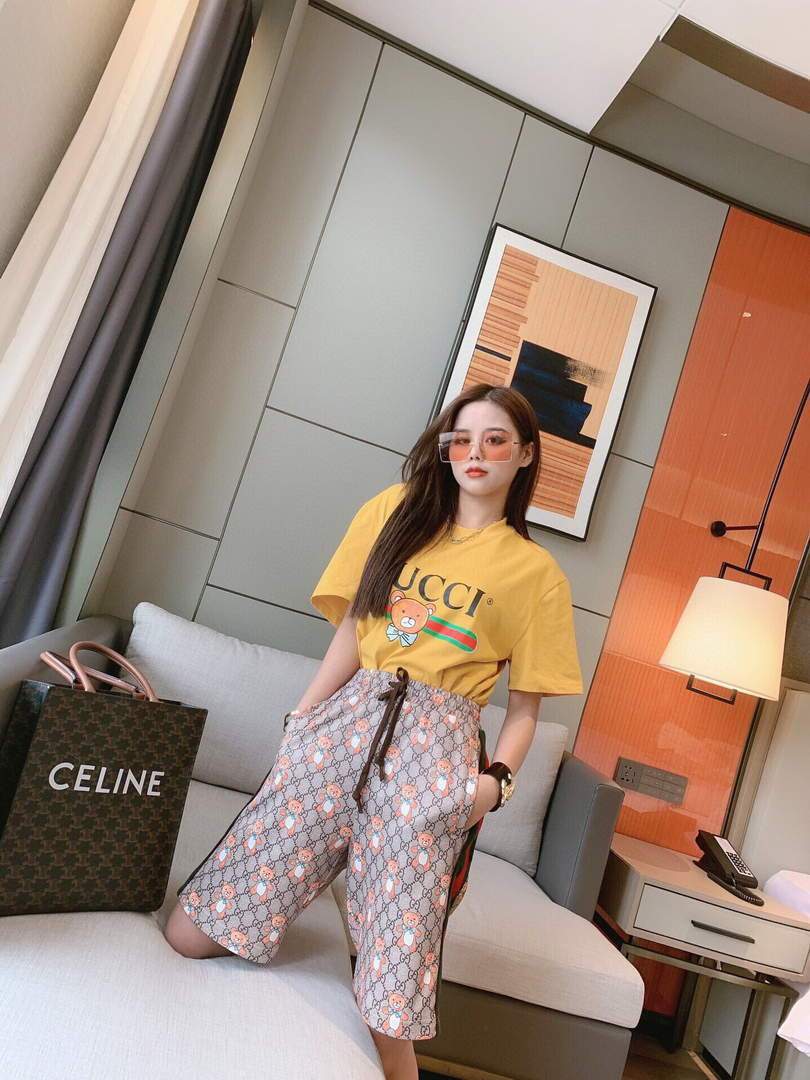 Gucci Pants Designer Gucci Shorts Clothing Women 38084