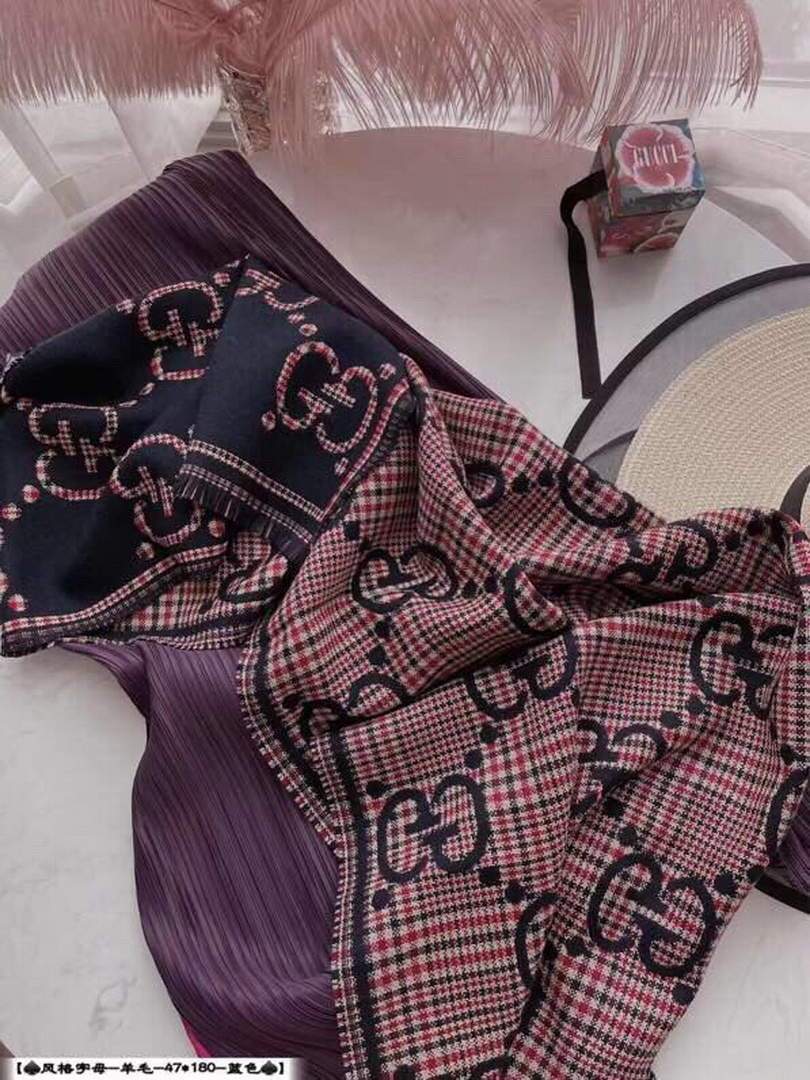 Gucci Scarves Designer Gucci Shawl Scarf 60002