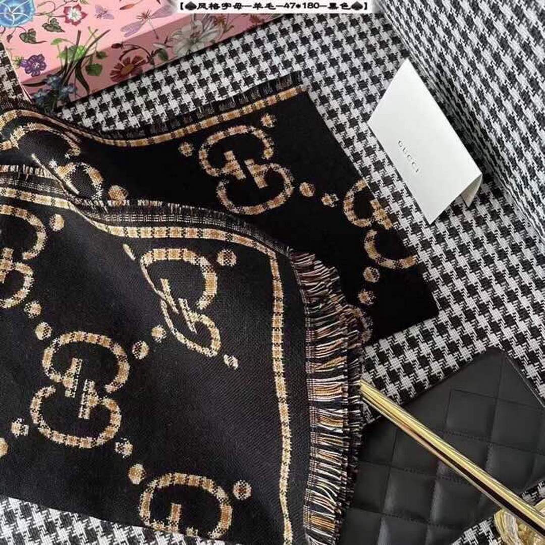Gucci Scarves Designer Gucci Shawl Scarf 60003