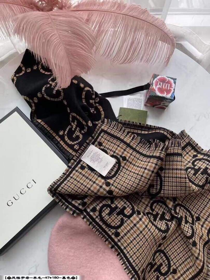 Gucci Scarves Designer Gucci Shawl Scarf 60003