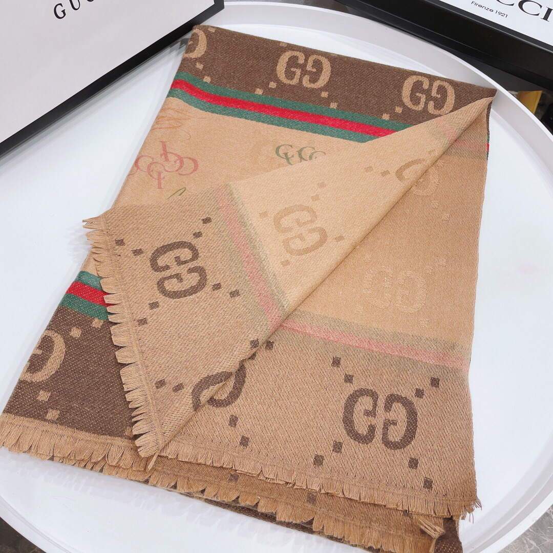 Gucci Scarves Designer Gucci Shawl Scarf 50023