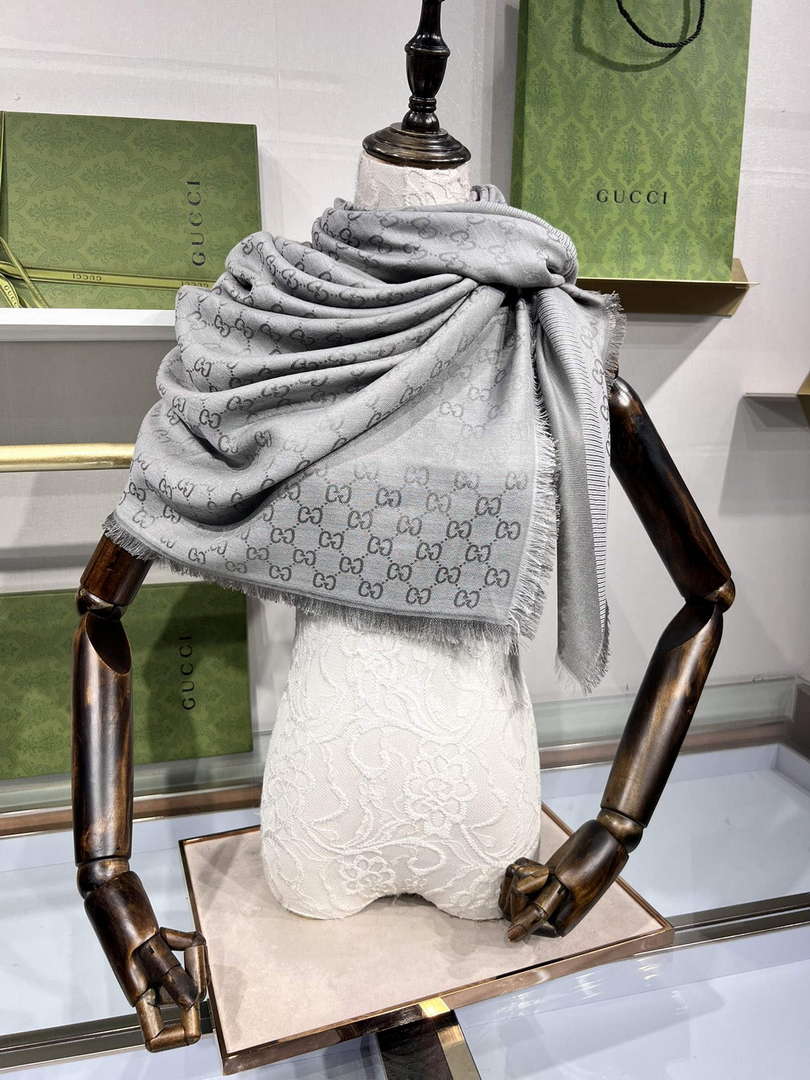 Gucci Scarves Fashion Scarf G58342