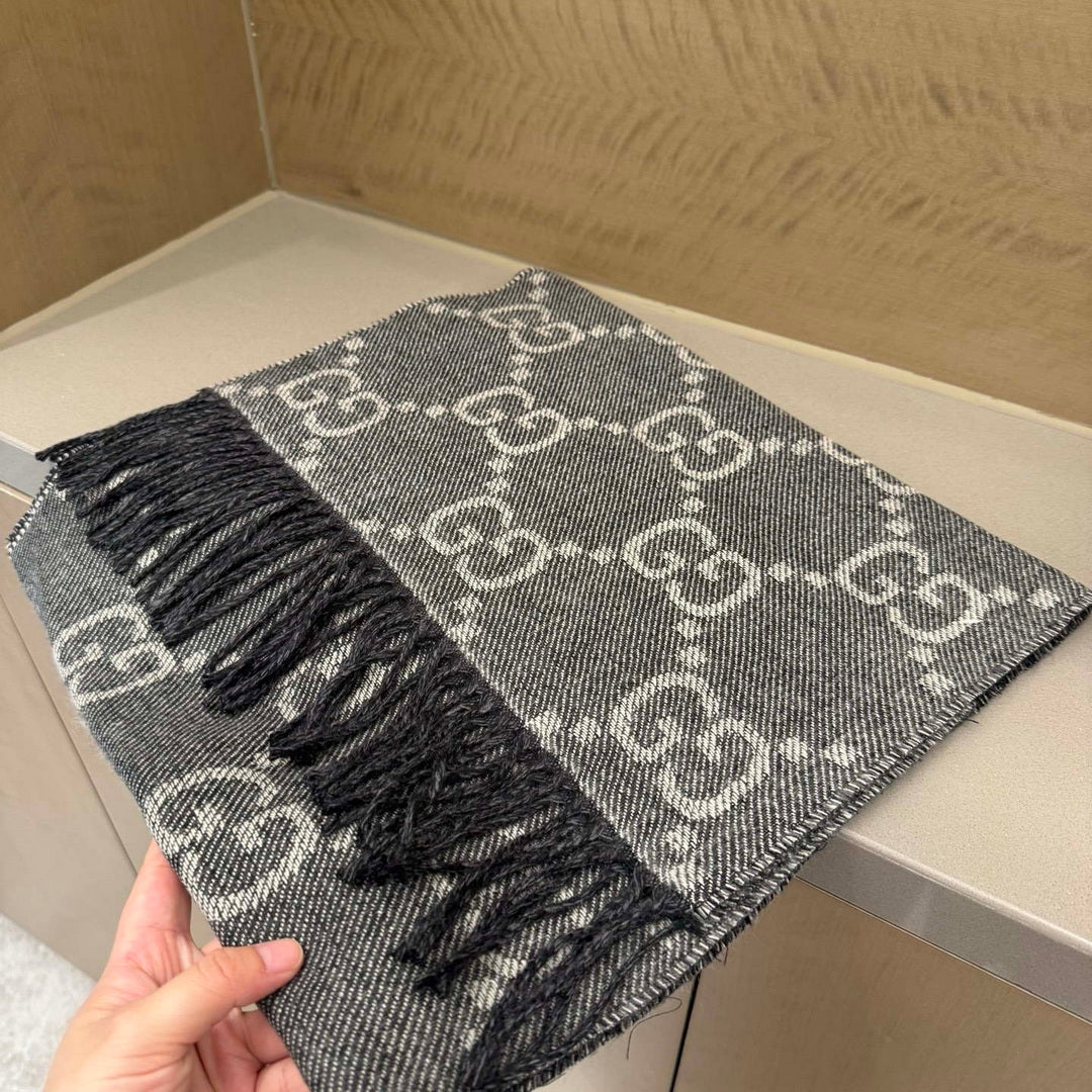 Gucci Scarves Fashion Scarf G59151