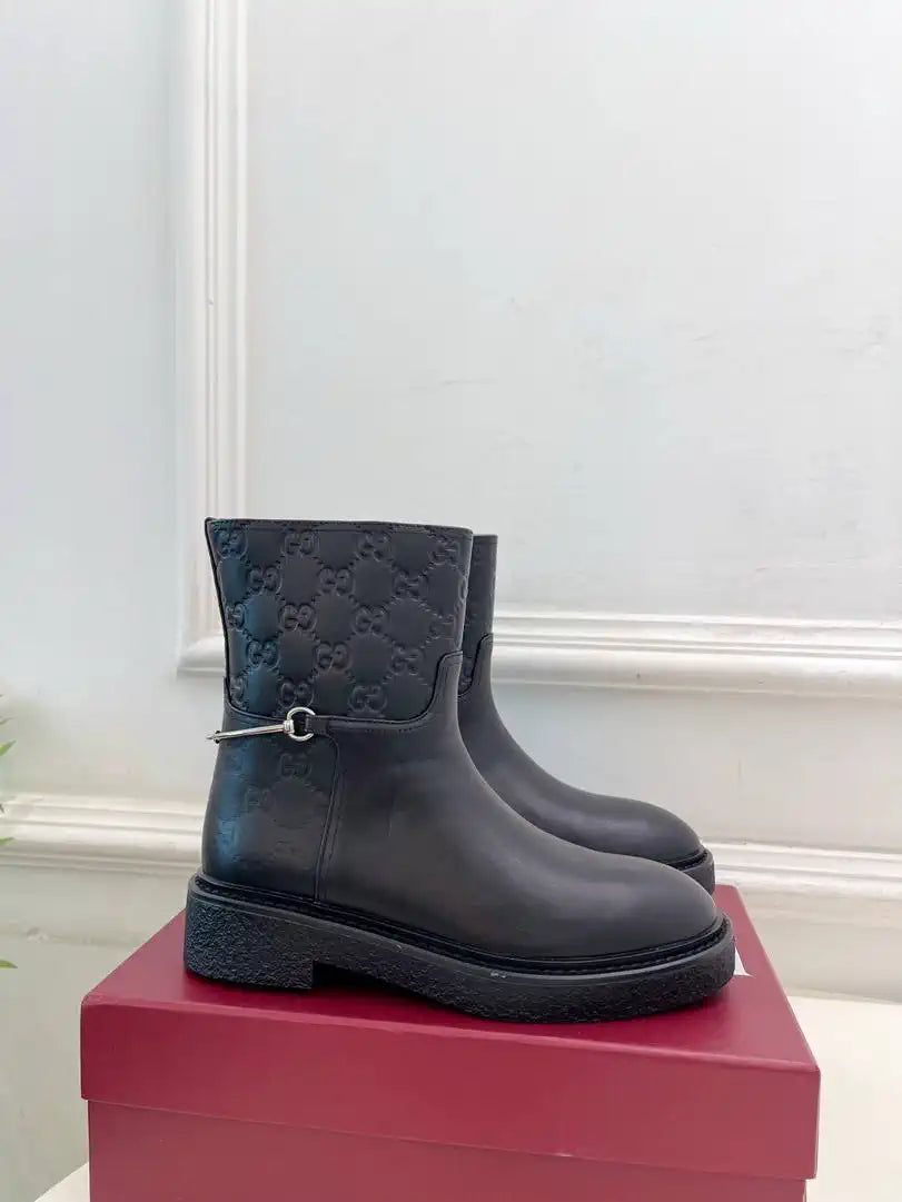 Gucci Women Classic Horsebit Ankle Boots G77370