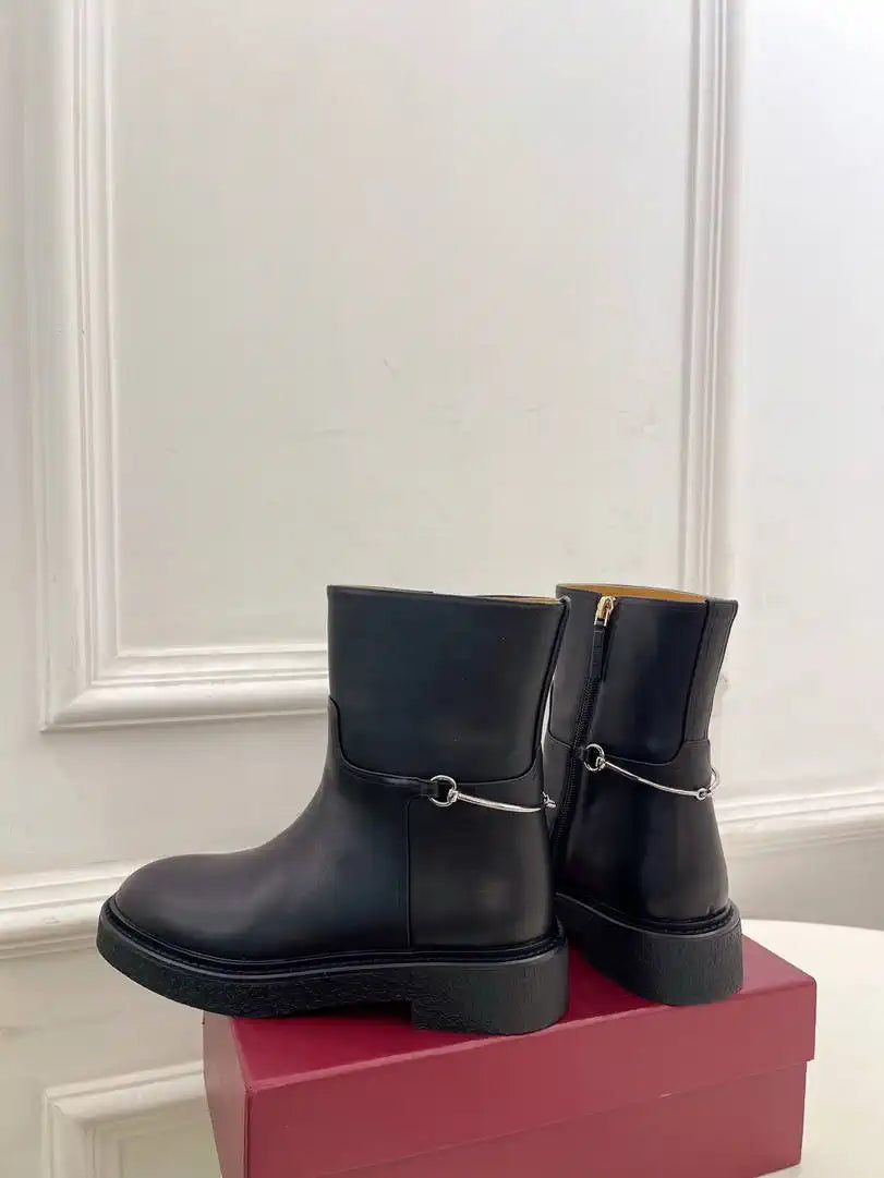 Gucci Women Classic Horsebit Ankle Boots G77371