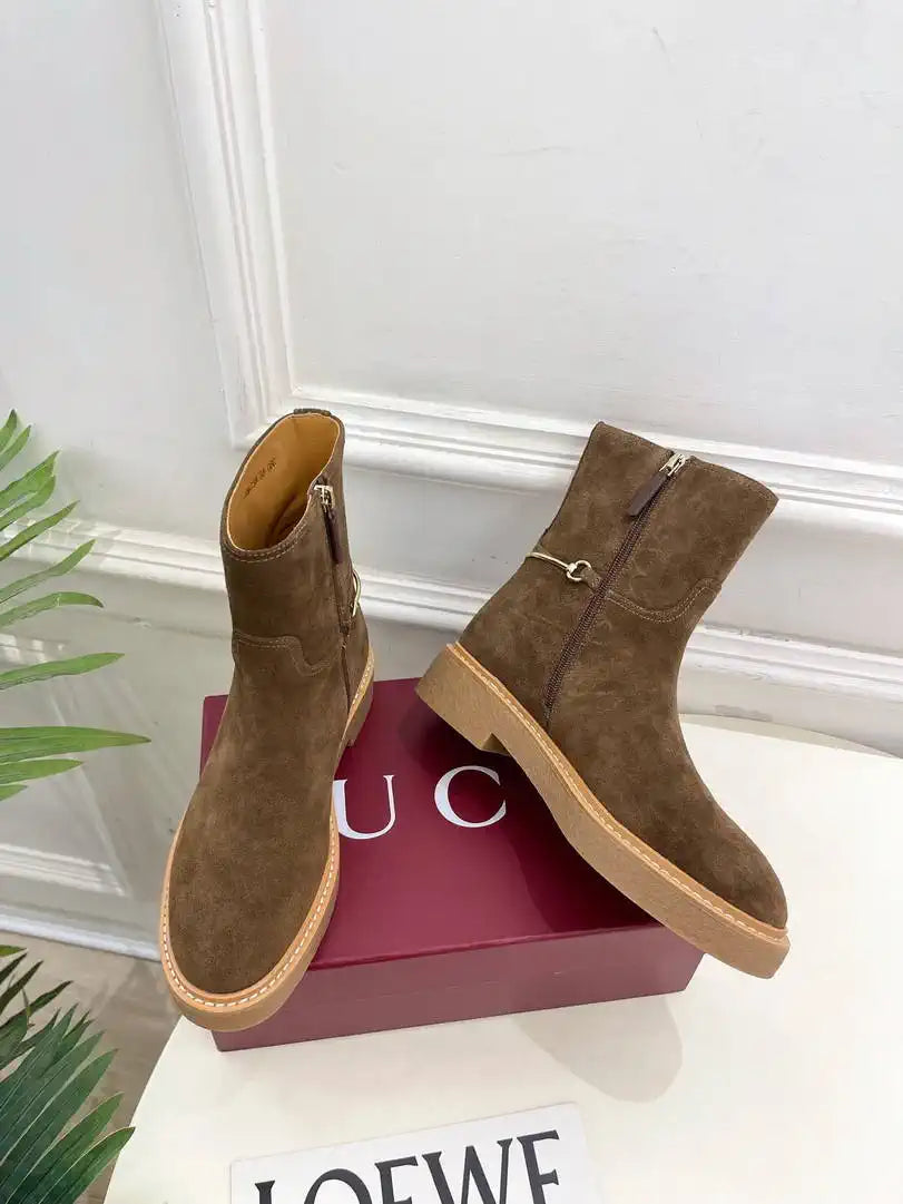 Gucci Women Classic Horsebit Ankle Boots G77374