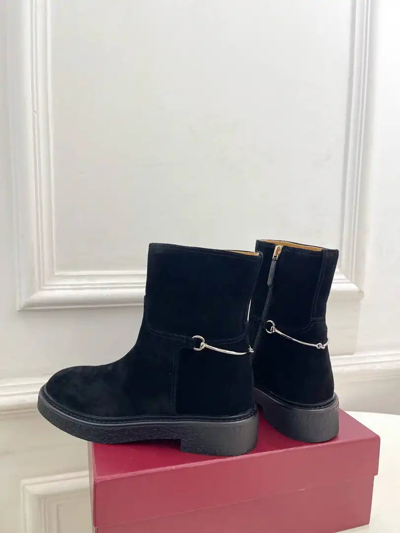 Gucci Women Classic Horsebit Ankle Boots G77376