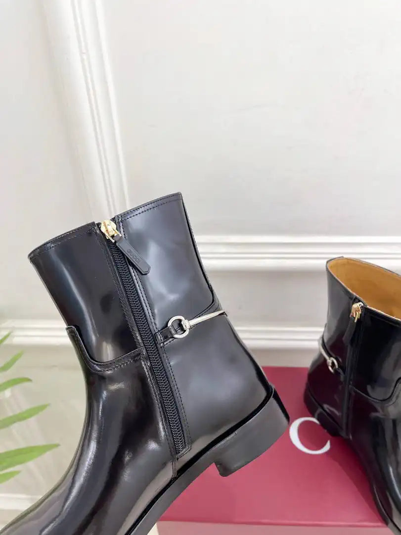 Gucci Women Classic Horsebit Ankle Boots G77380