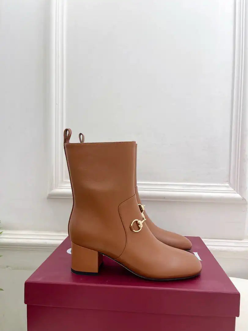 Gucci Women Classic horsebit chunky heel ankle boots G77359