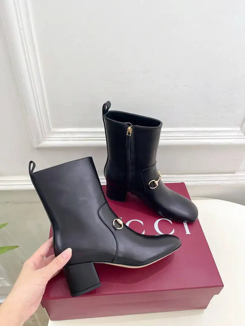 Gucci Women Classic horsebit chunky heel ankle boots G77362