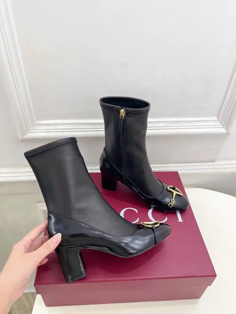 Gucci Women Classic horsebit chunky heel ankle boots G77361
