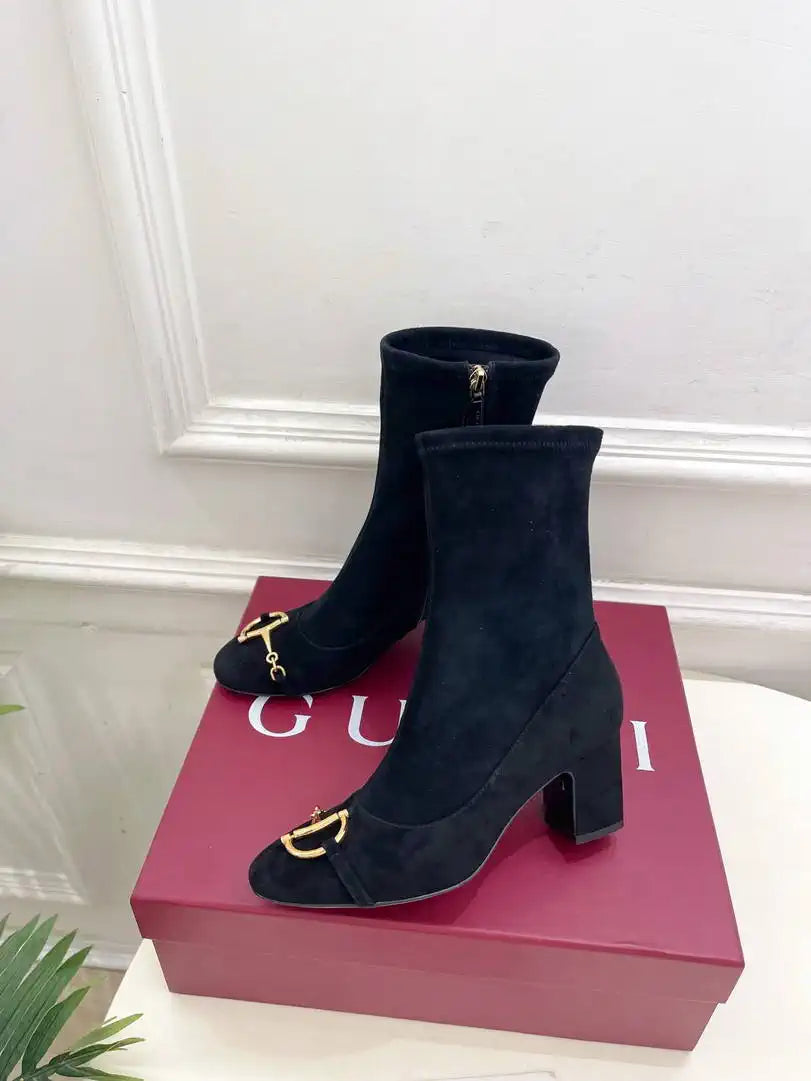 Gucci Women Classic horsebit chunky heel ankle boots G77364