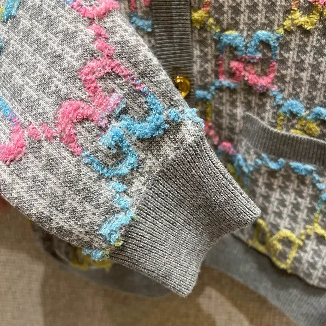 Gucci Women Colorful letter jacquard woven Cardigan G11107