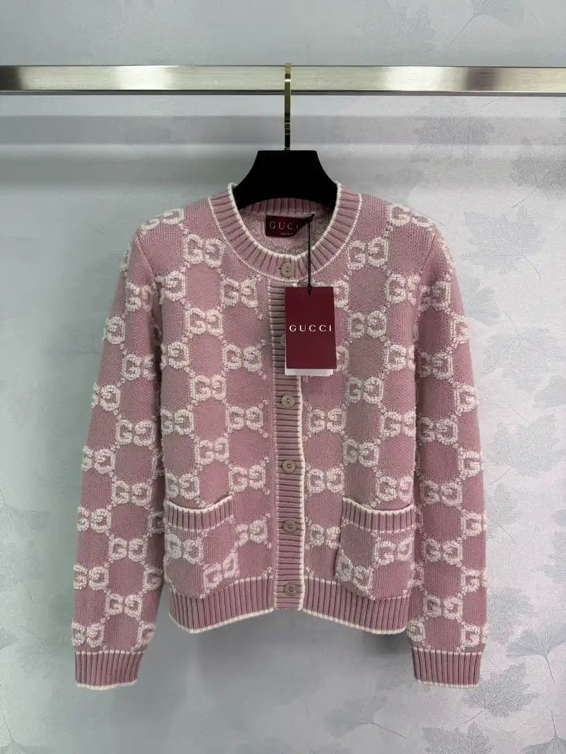Gucci Women Crew neck knitted cardigan Sweater G11113